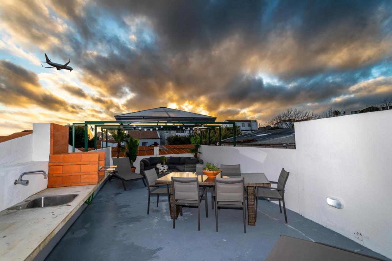 Francisco Terrace Apartment ปอนตาเดลกาดา ภายนอก รูปภาพ