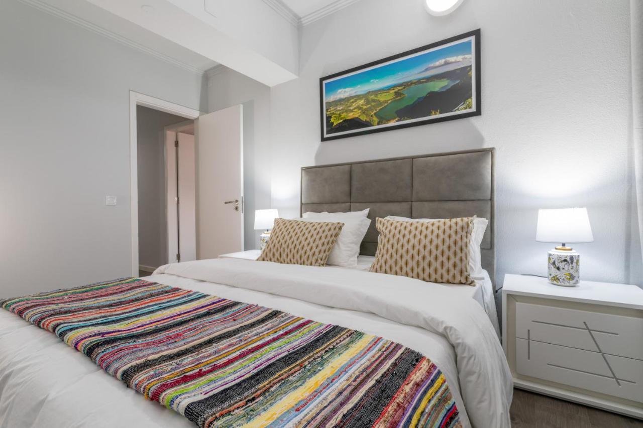 Francisco Terrace Apartment ปอนตาเดลกาดา ภายนอก รูปภาพ