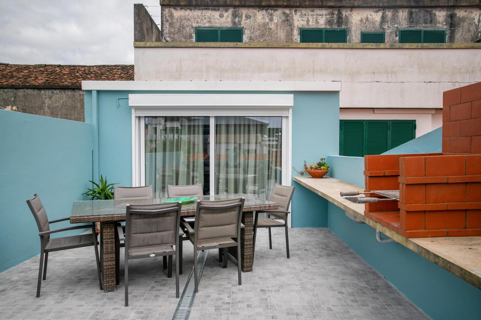 Francisco Terrace Apartment ปอนตาเดลกาดา ภายนอก รูปภาพ