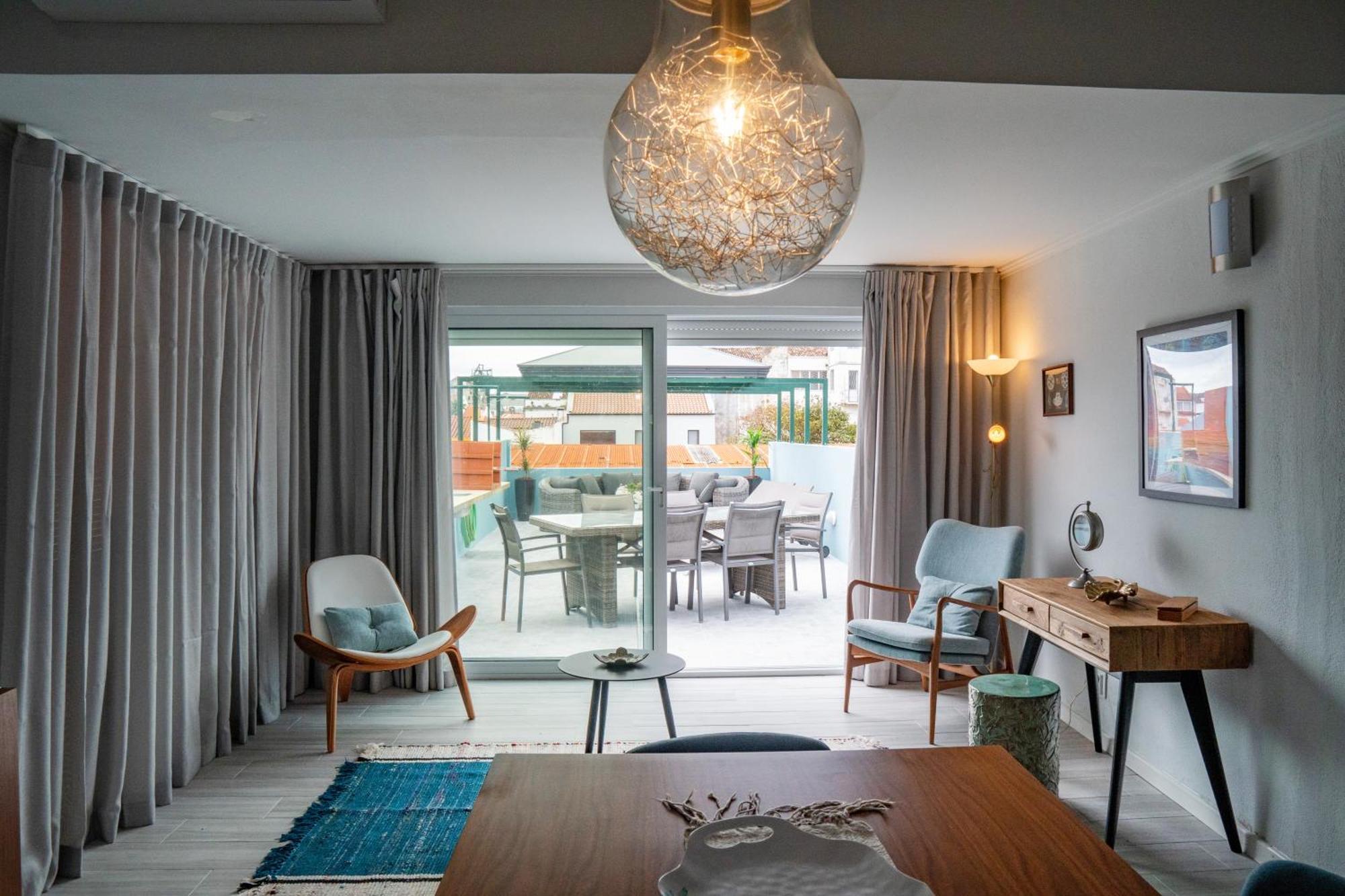 Francisco Terrace Apartment ปอนตาเดลกาดา ภายนอก รูปภาพ